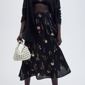 H&M Linen Blend Floral Skirt